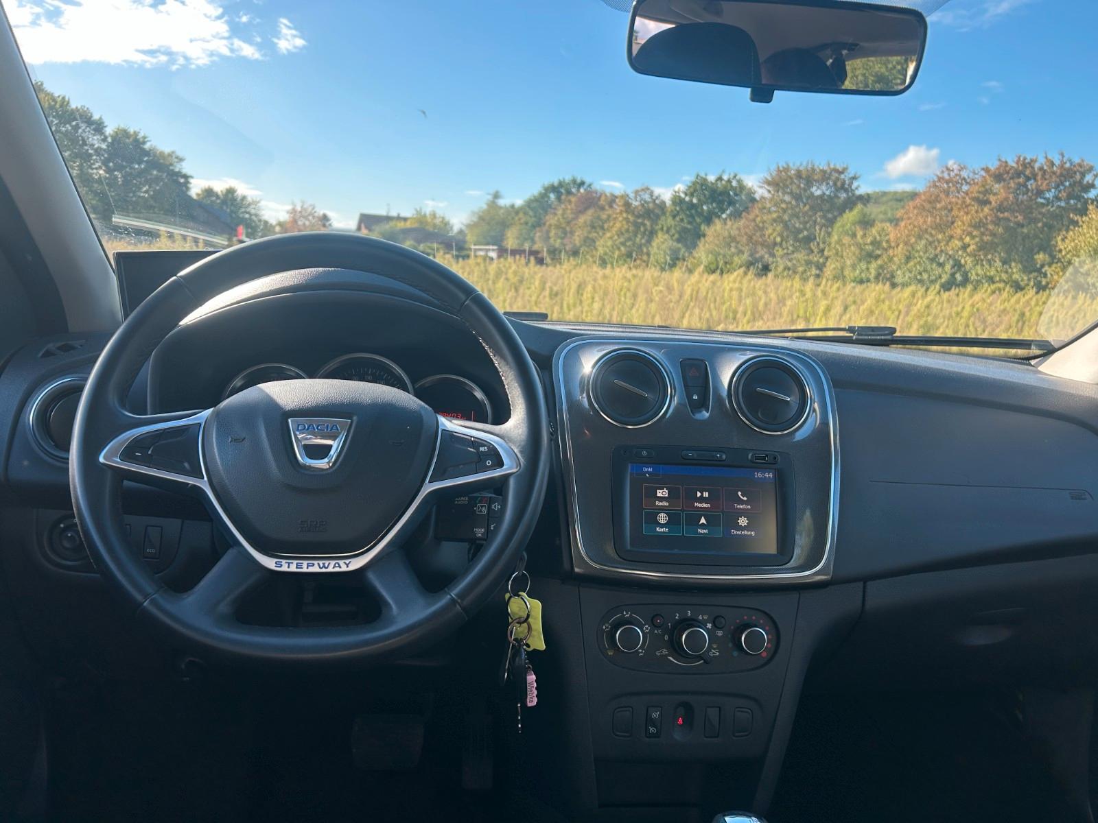 Dacia Sandero II Stepway Prestige TCe 90 Easy-R Navi