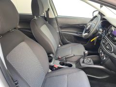 Fahrzeugabbildung Fiat Tipo Limousine Freisprecheinrichtung, isofix ...