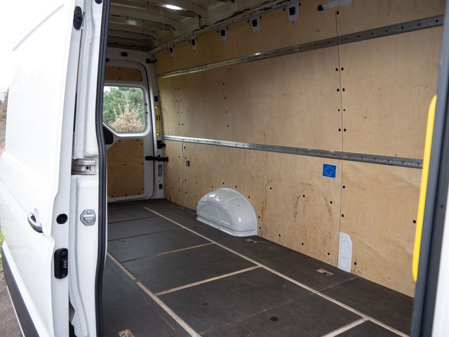 Crafter 35 Kasten LR 2.0TDI 130KW FroSG6 AHK ACC