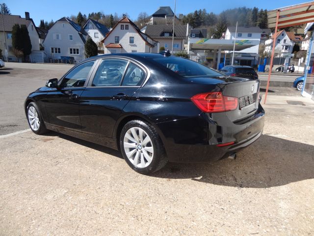 Fahrzeugabbildung BMW 318d/2.Hd/Leder/Navi/SitzH/Alu/PDC/17-Zoll/