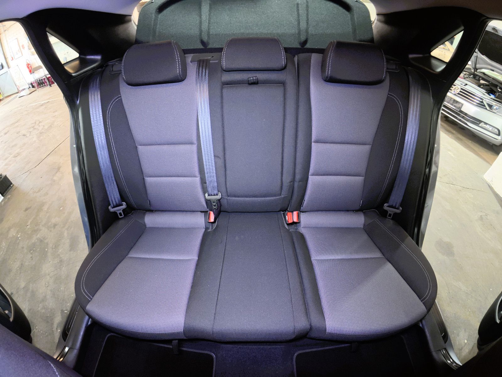 HYUNDAI i30 1.Hand Xenon, Kamera, PDC, Navi, Touch