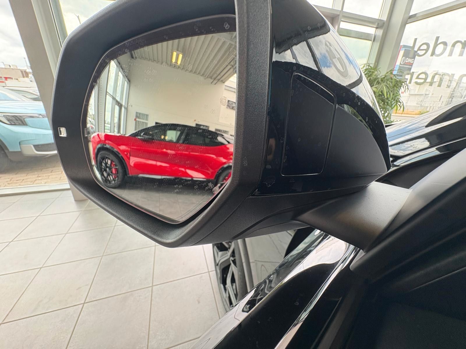 Fahrzeugabbildung Audi RSQ8 keramik*dynamik*massage*stand*23Z*akustik.