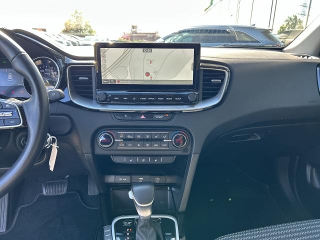 Kia Ceed_sw GOLD Plus 1.5 T-GDI Automatik Navi Klima