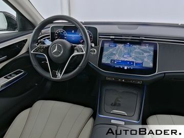 Mercedes E 200 - 6