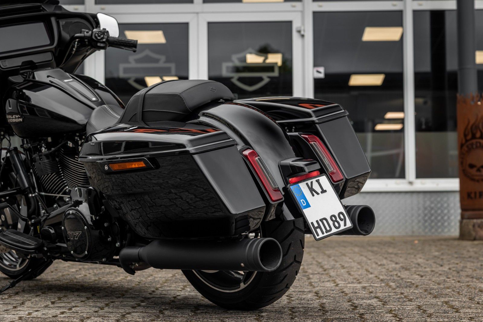 Fahrzeugabbildung Harley-Davidson Street Glide  FLHX MY24 117cui- Kesstech