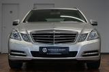 Mercedes-Benz E 250 T Elegance|BI-XENON|NAVI|DISTRONIC - Mercedes-Benz: Elegance