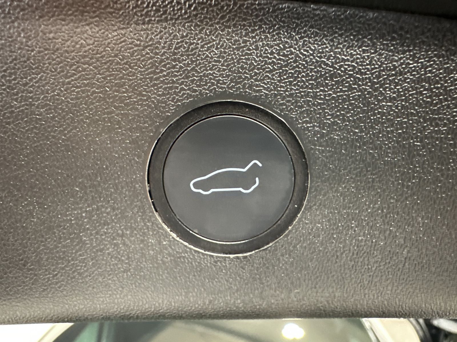 Fahrzeugabbildung Tesla Model 3 RWD NAV+LED+ACC+KAMERA+PANORAMA+1HD+18ZO