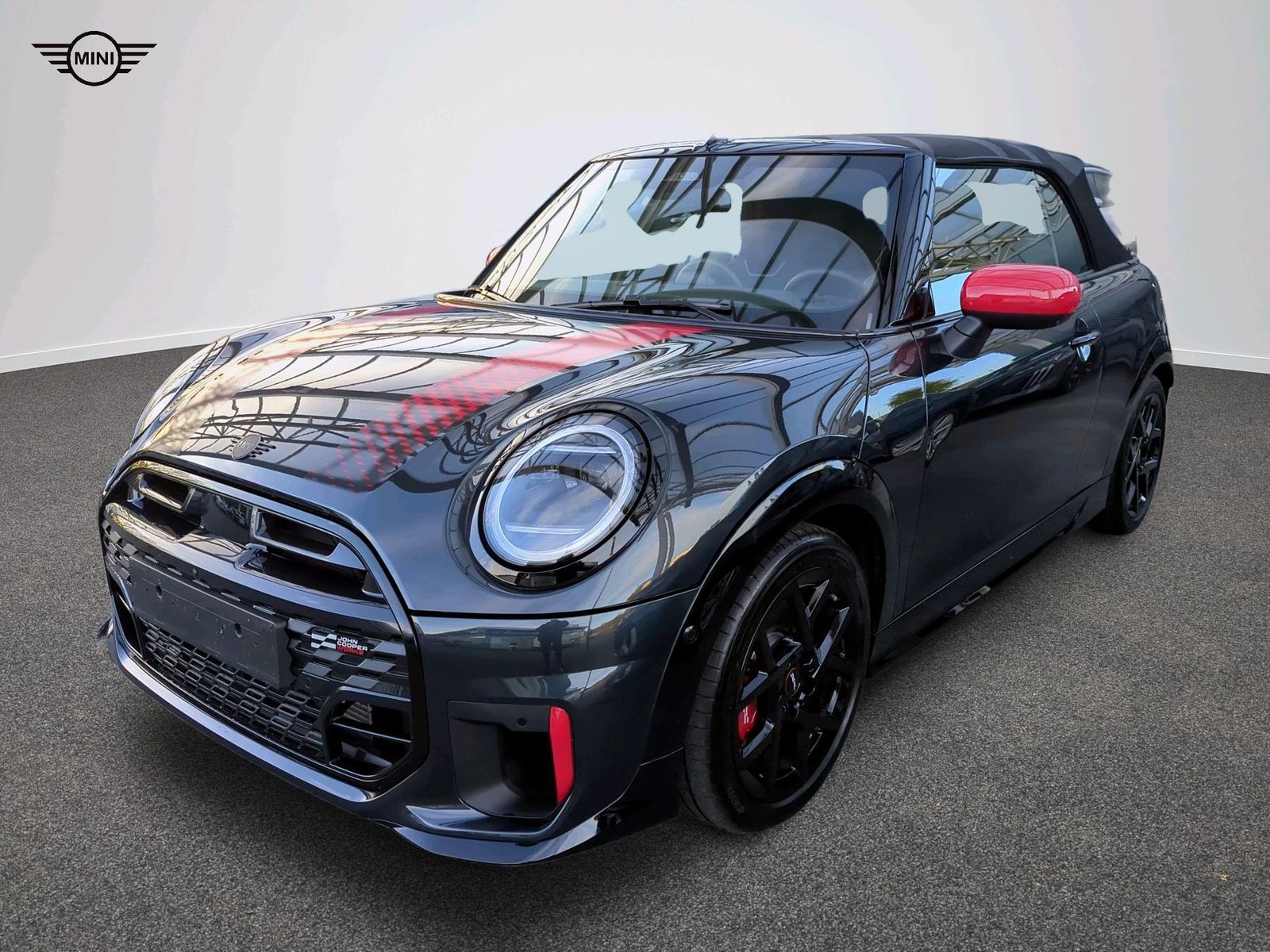 MINI John Cooper Works Cabrio - Bild 1