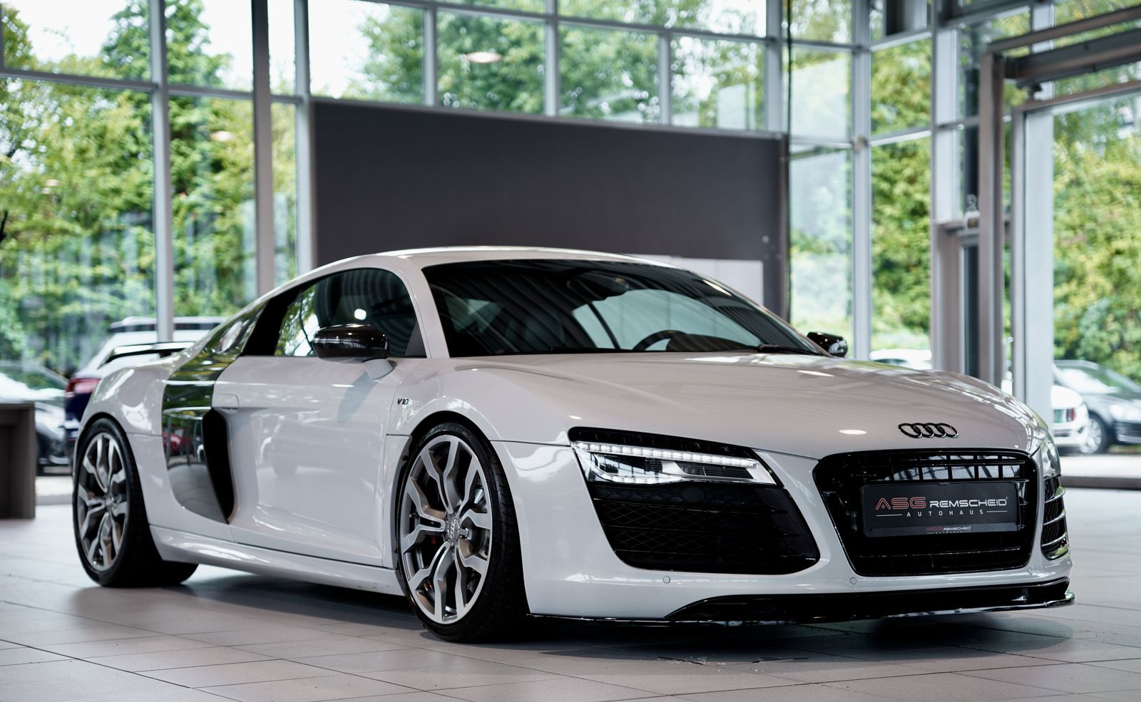 Audi R8