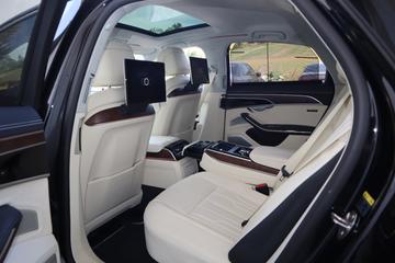 2025 AUDI S8 — миниатюра 35
