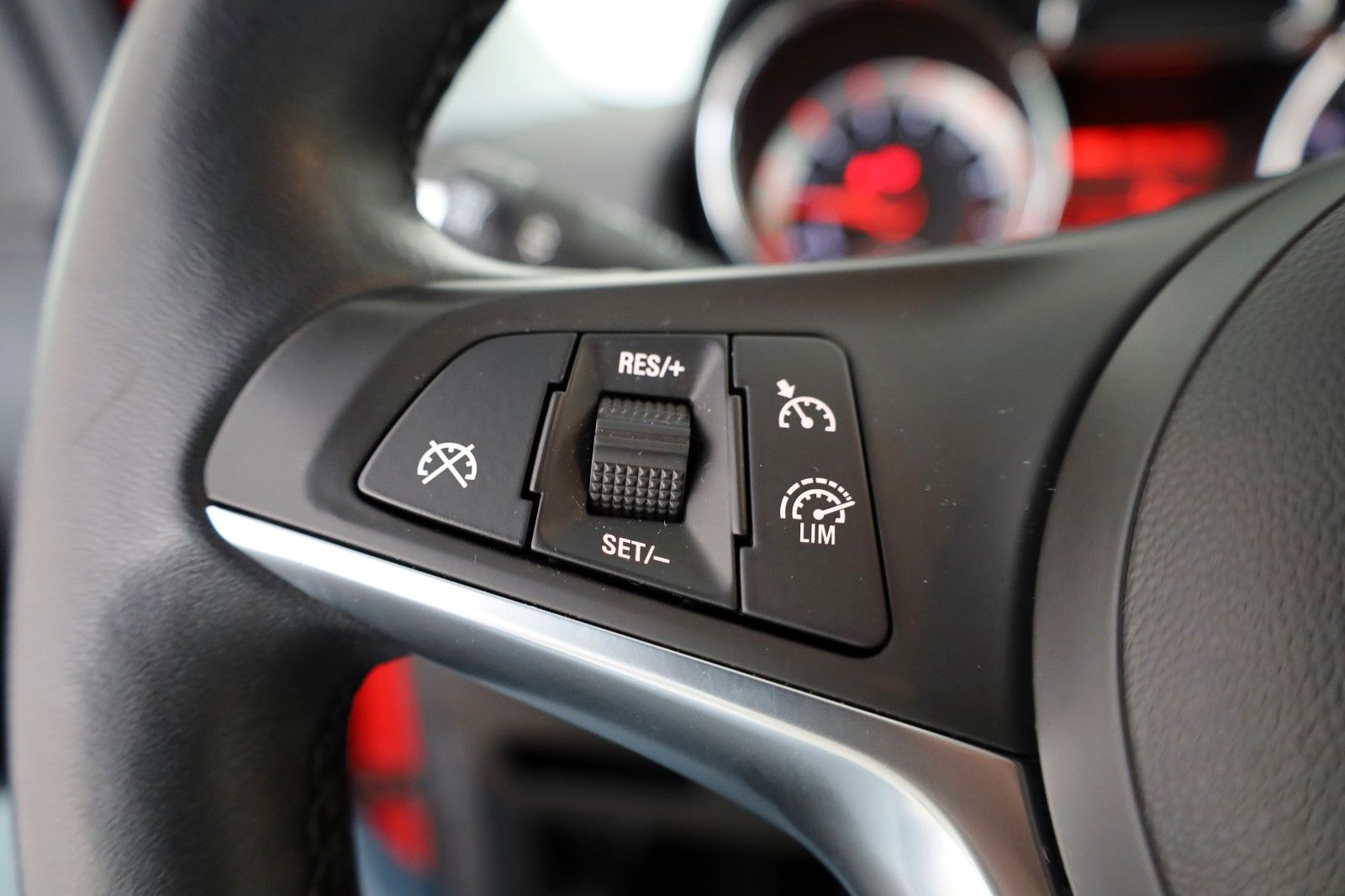 Fahrzeugabbildung Opel Adam Slam ecoFlex T.Leder,SH,PDC,Sport-Paket