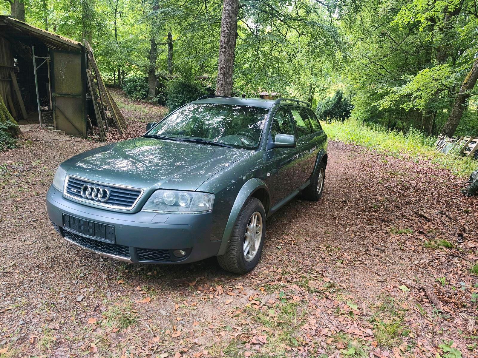 Audi A6 ALLROAD 2004 — вигляд ззаду