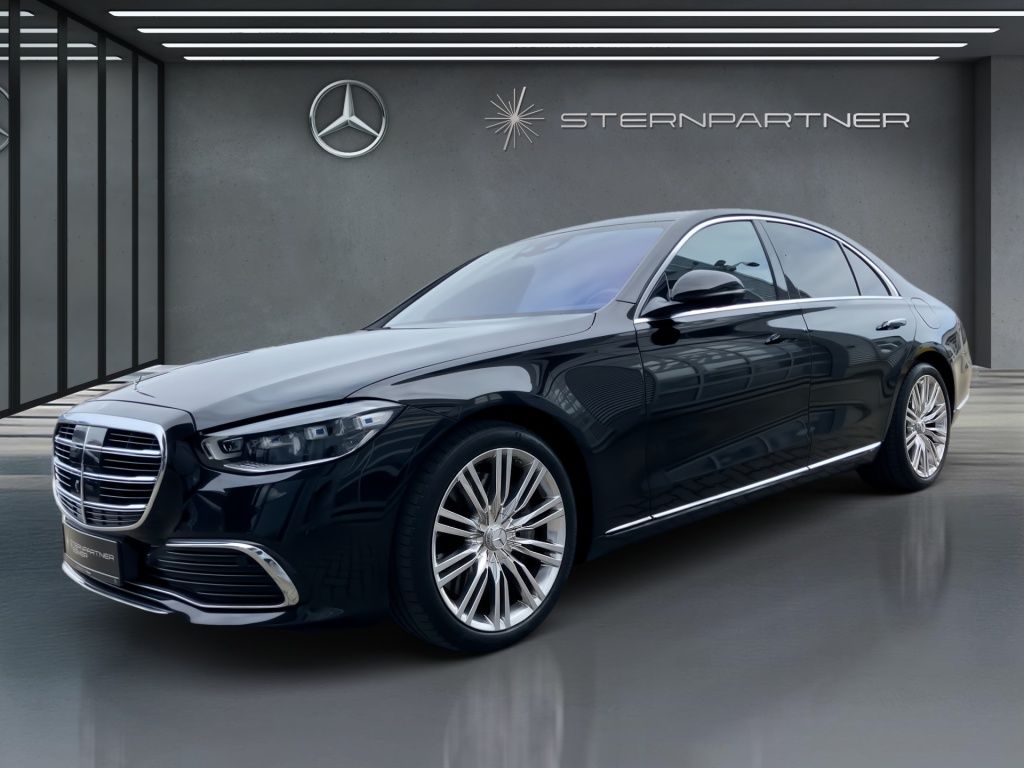 Image of Mercedes-Benz S 580