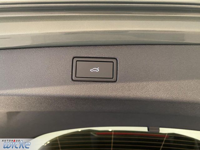 Tiguan 2.0 TSI DSG 4Motion R-Line NAVI KLIMA LED