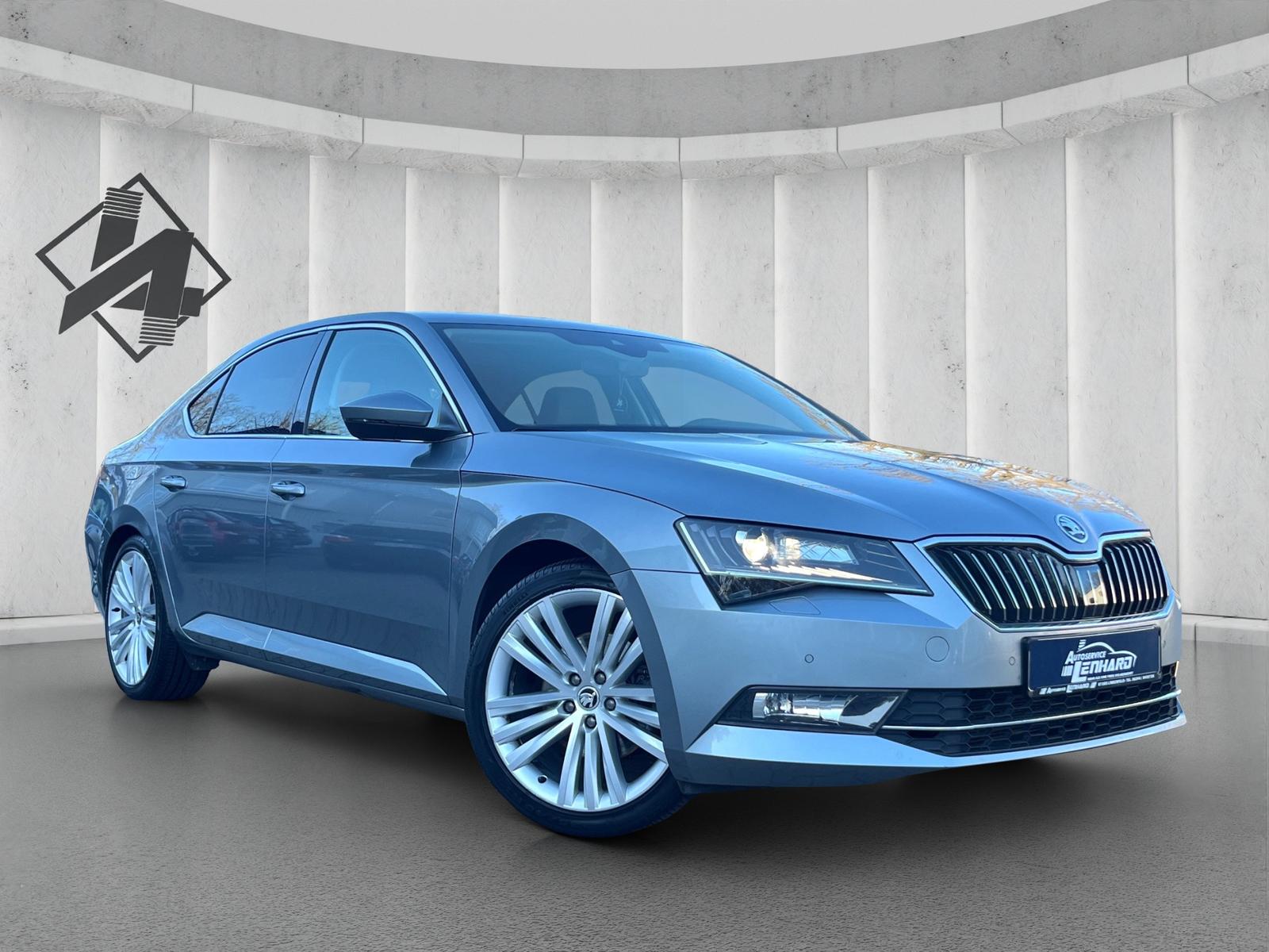 Skoda Superb 2.0 TDI*DSG*SHZ*PDC*AHK*Navi*Leder*