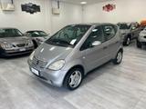 Mercedes-Benz A 140 Elegance c/esp - Mercedes-Benz A 140: Elegance