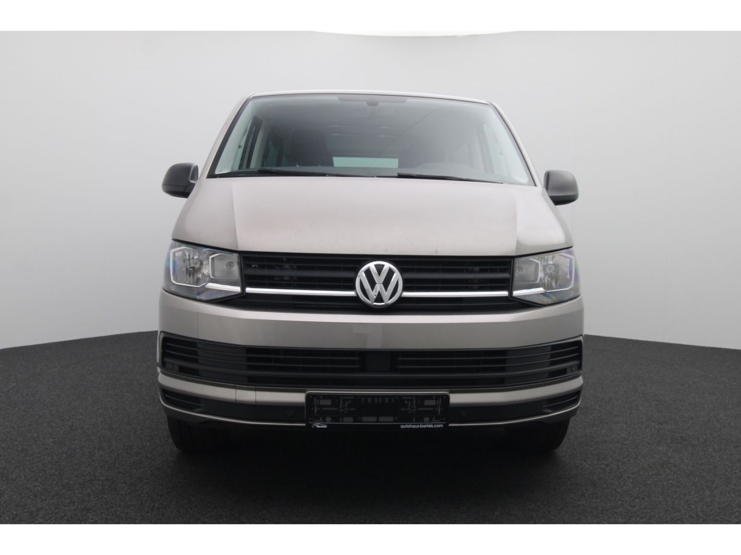 Fahrzeugabbildung Volkswagen T6.1 Multivan Trendline Pano Elektr. Schiebetür