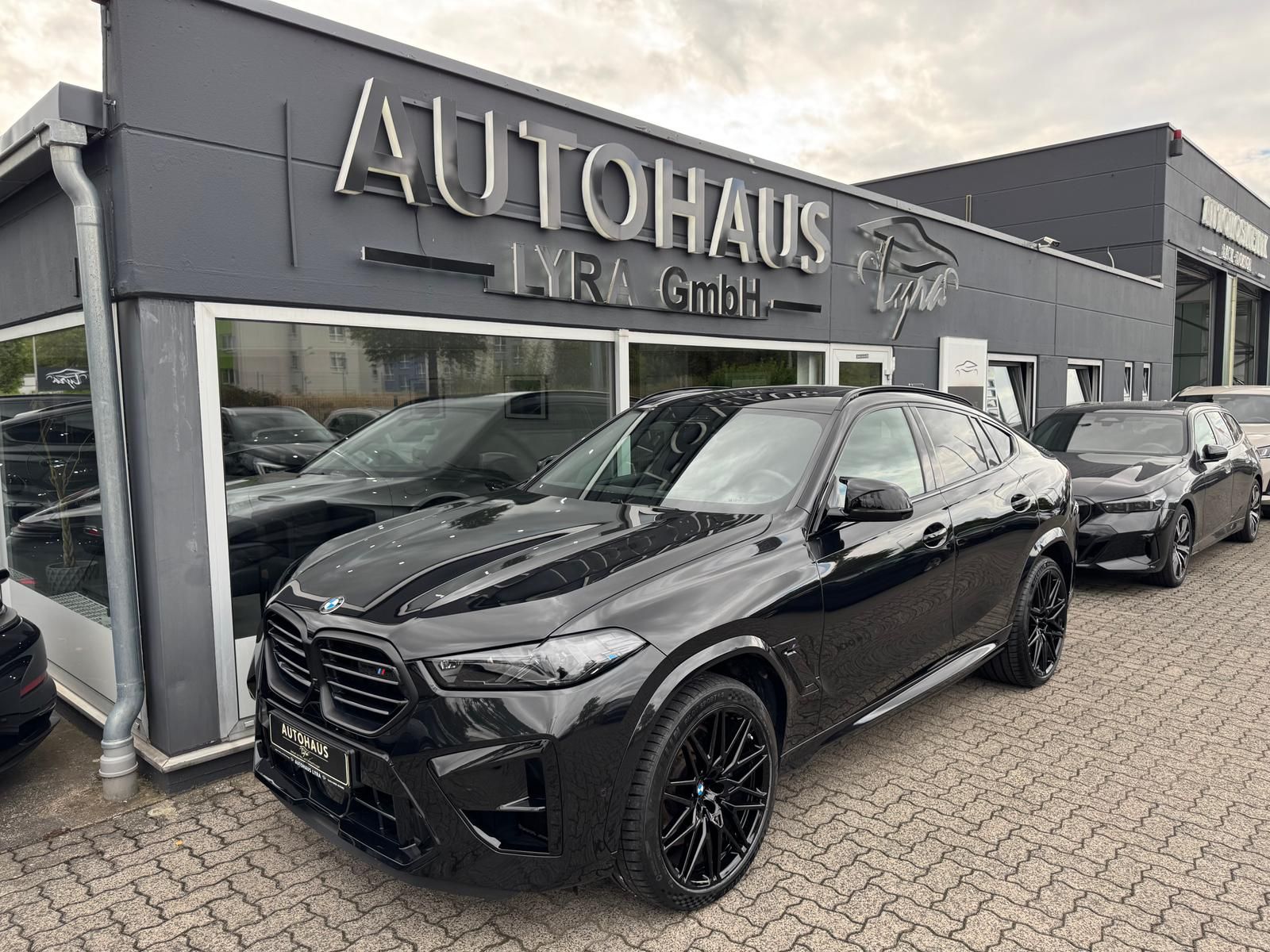 BMW X6 M Competition*M-DRIVERS*LED*PANO*B&W*MASSAGE* imagem 2