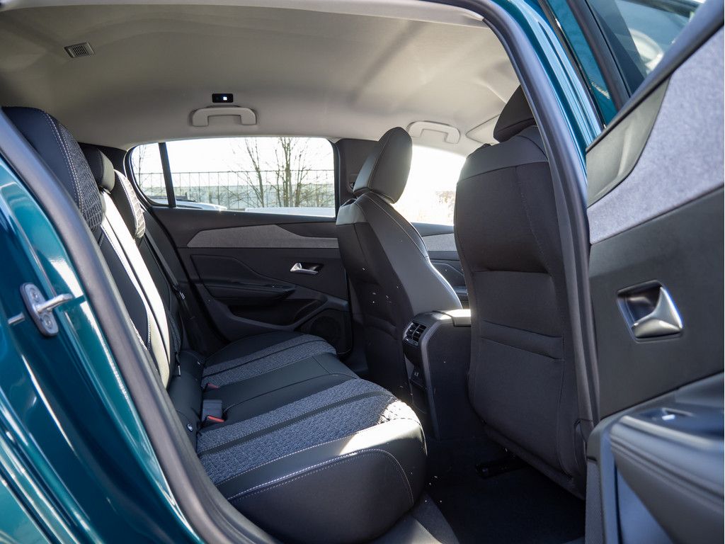 Peugeot 308 - Bild 9