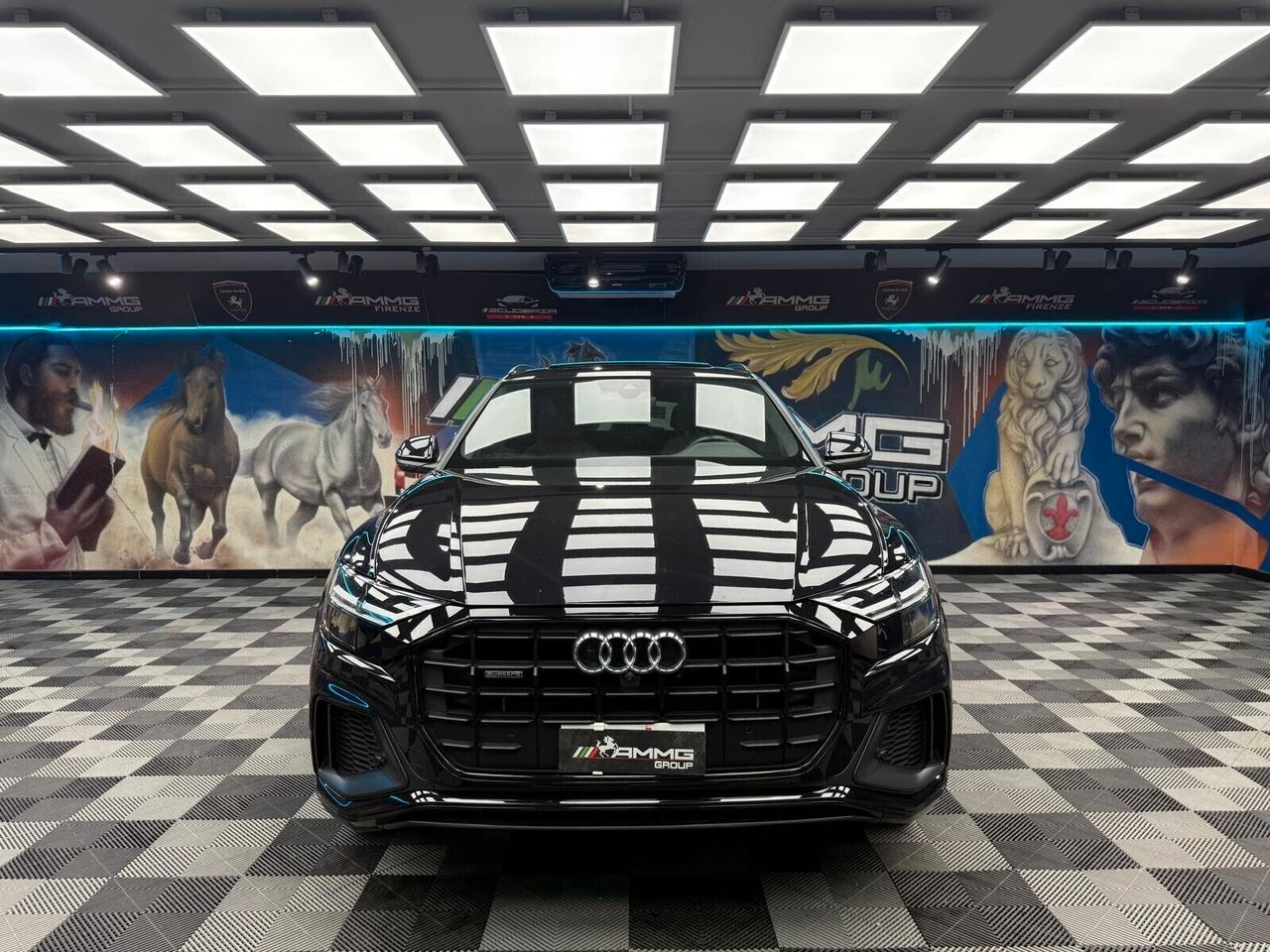 Audi Q8 55 TFSI quattro tiptronic S line EDITION imagem 2