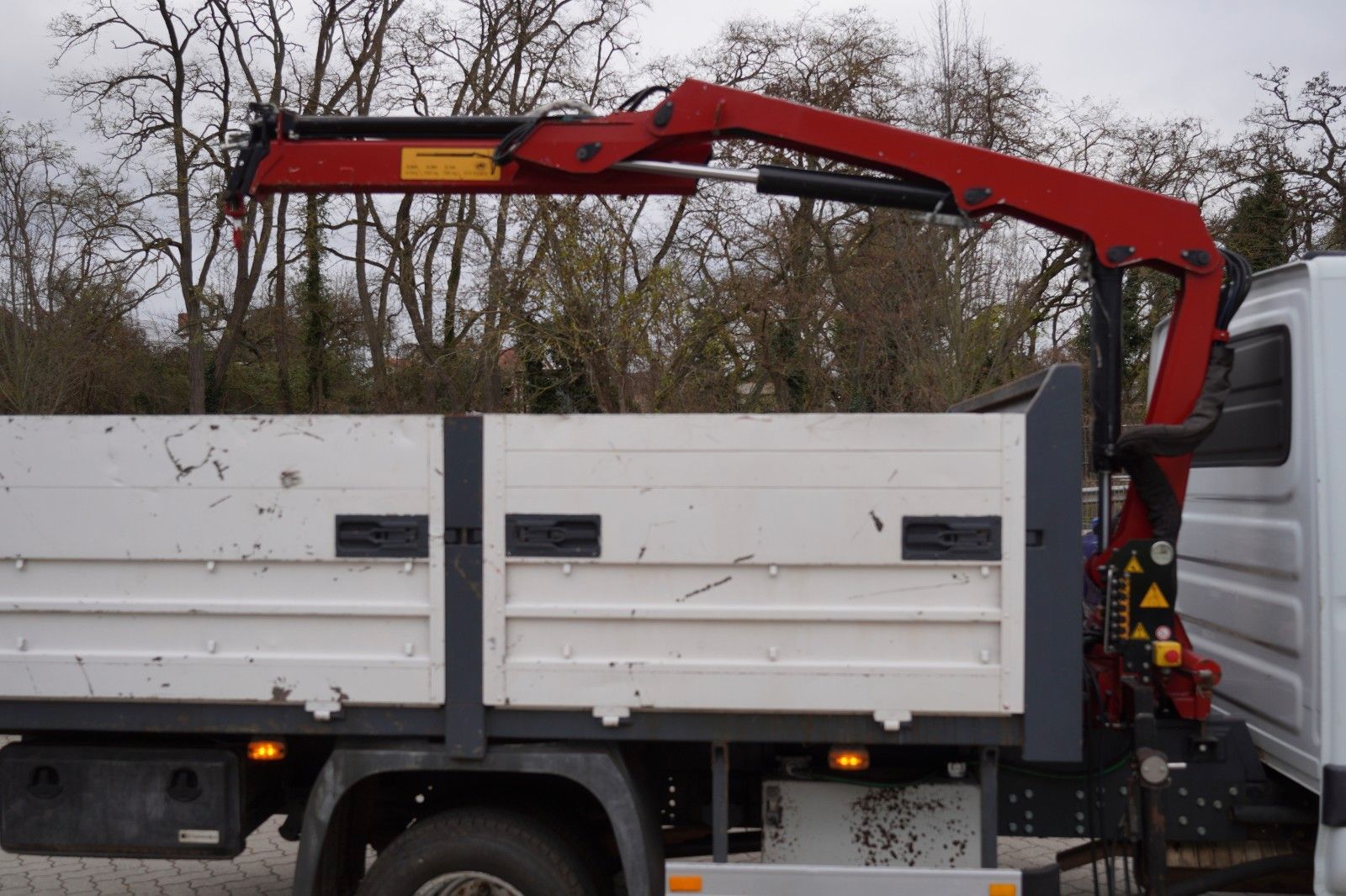Fahrzeugabbildung Iveco  *Kran*Daily 3.0L*HMF*HU/AU*