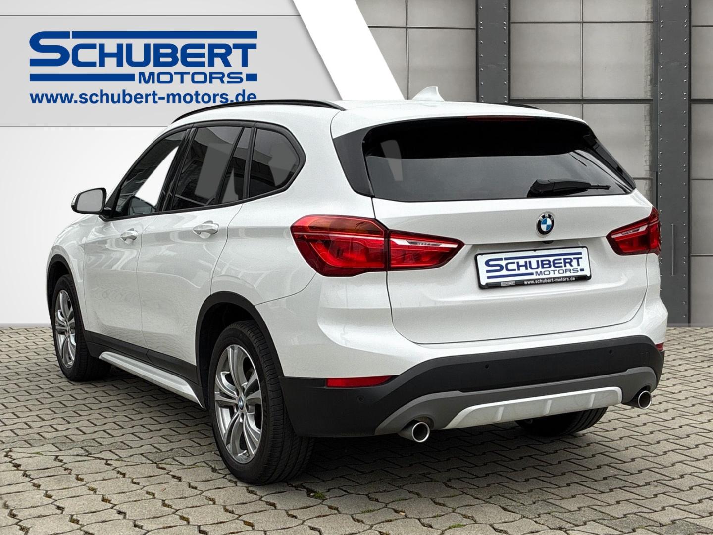 BMW X1 xDrive20d SPORTLINE HUD AHK ACC RFK KOMFZG