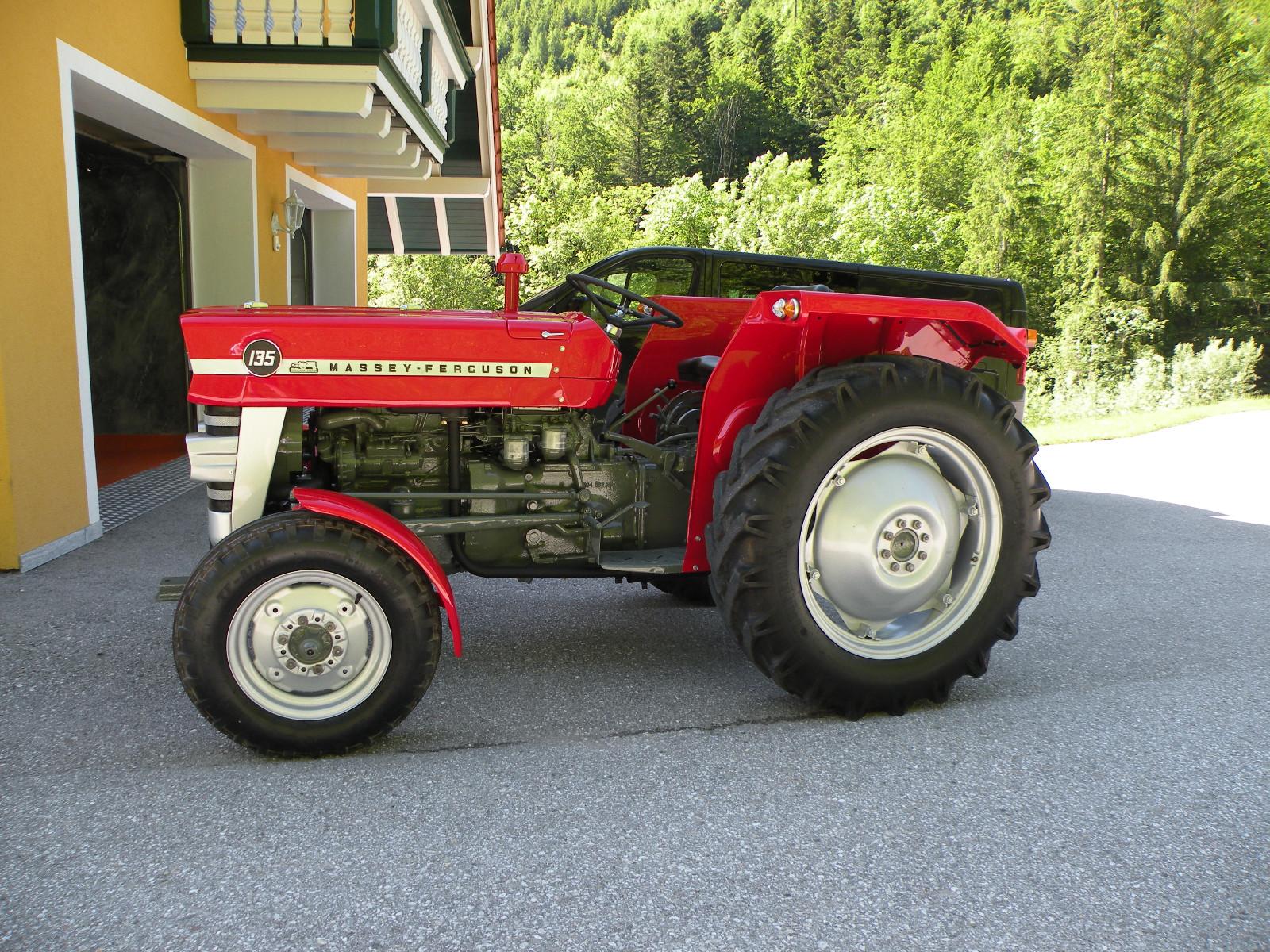 Massey Ferguson 135   TOP Komplett Restauriert   !!