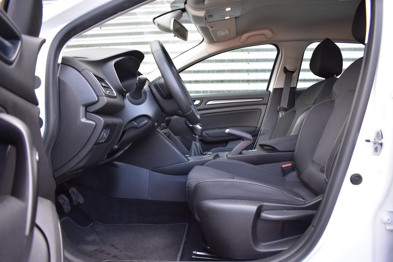 Renault Megane Estate 1.3 TCe Zen LED | Carplay | Trekha