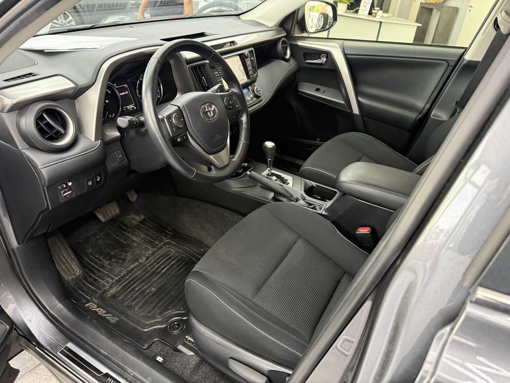 Toyota RAV4 2.5 Hybrid Team D, 1.Hd., LED, Navi, Kamera