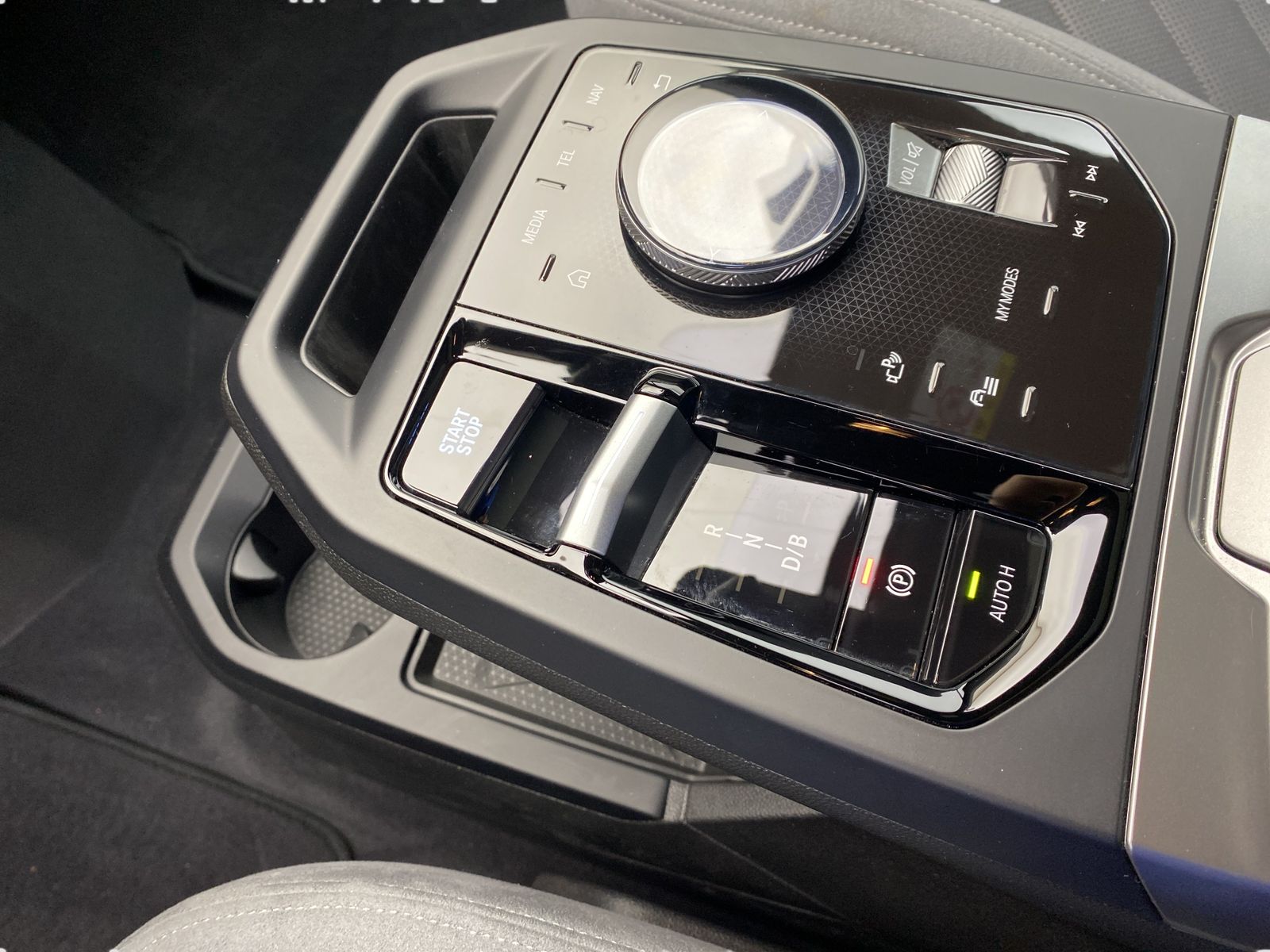 BMW iX - Bild 13