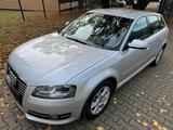 Audi A3 Sportback 2.0 TDI Attraction TÜV N... - Audi 80 in Bochum