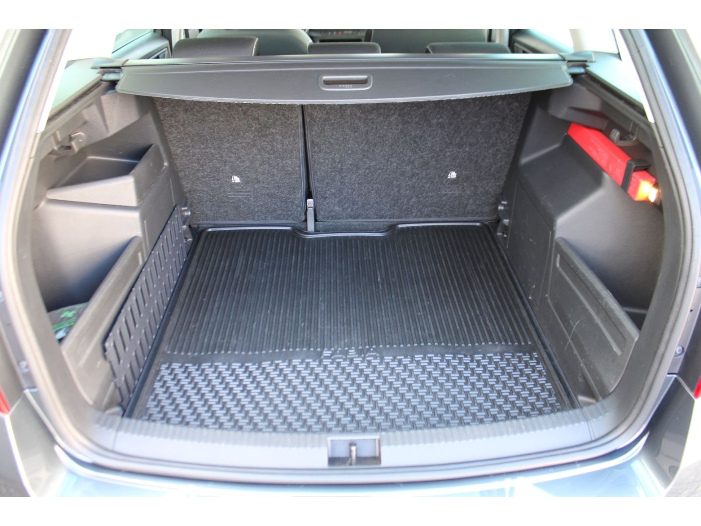SKODA Fabia Combi Ambition 1.0 TSI DSG ACC LED DAB RFK - Image 9
