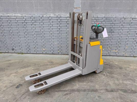 Jungheinrich EJD 220 Baujahr 2019 Stunden 3850 HH 2,1M