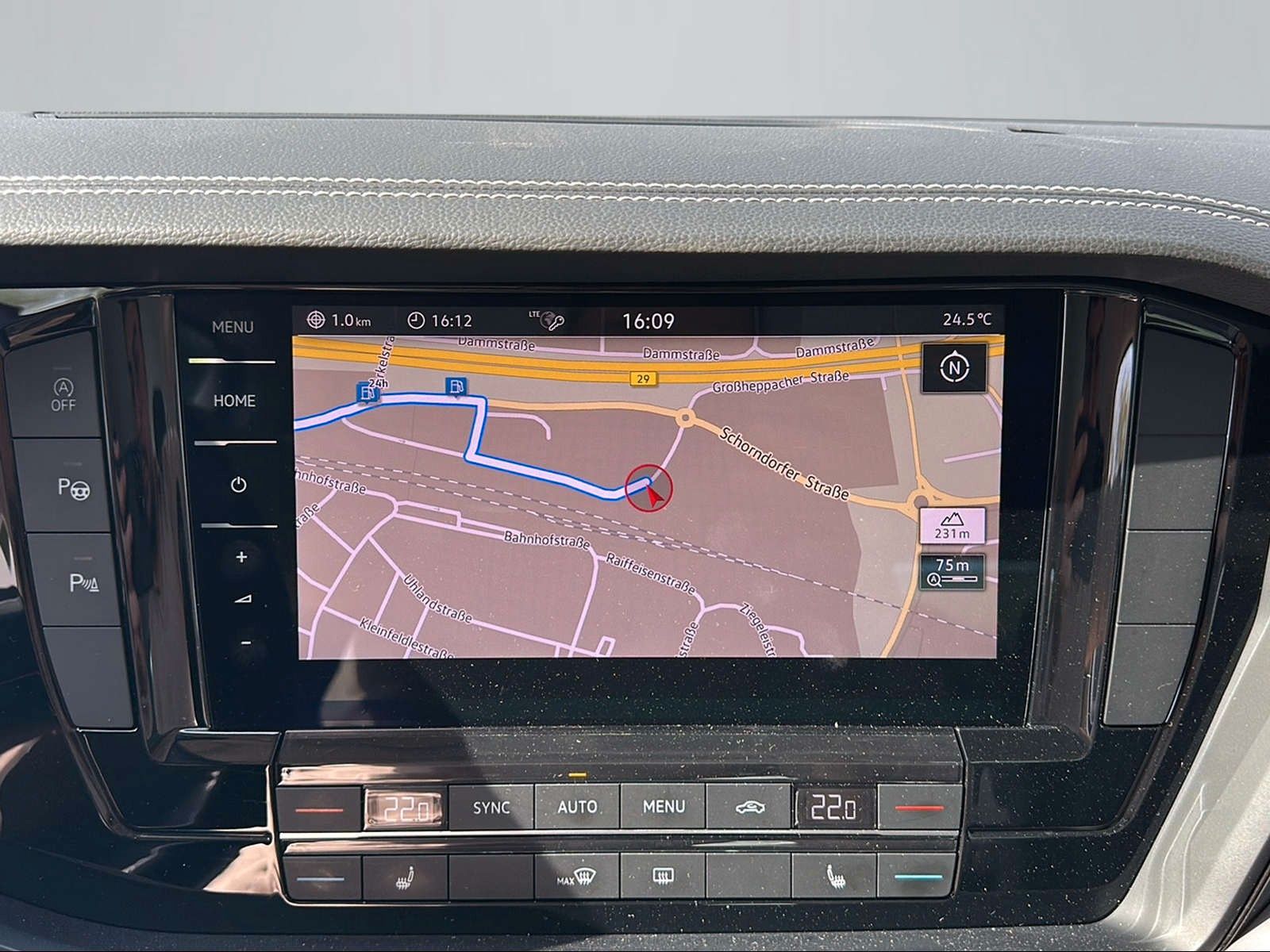 Volkswagen Touareg 3.0 TDI 4Motion AHK LED Navi foto 20