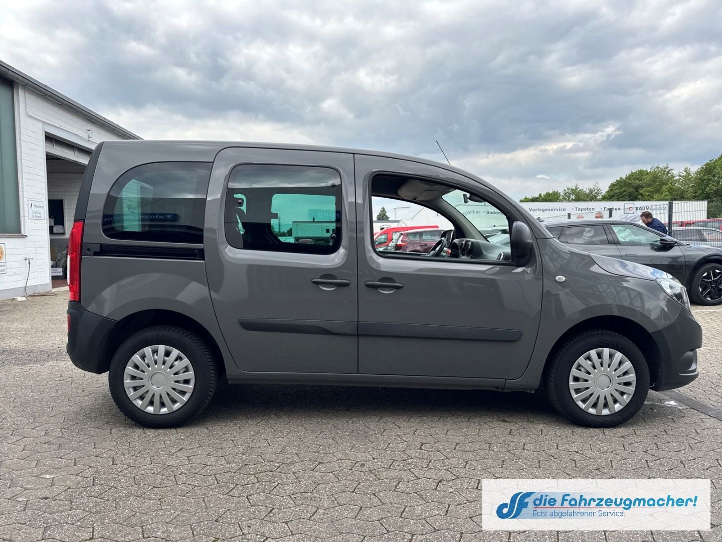 Fahrzeugabbildung Mercedes-Benz Citan Kombi 111 CDI lang SHZ Temp PDC *EXPORT