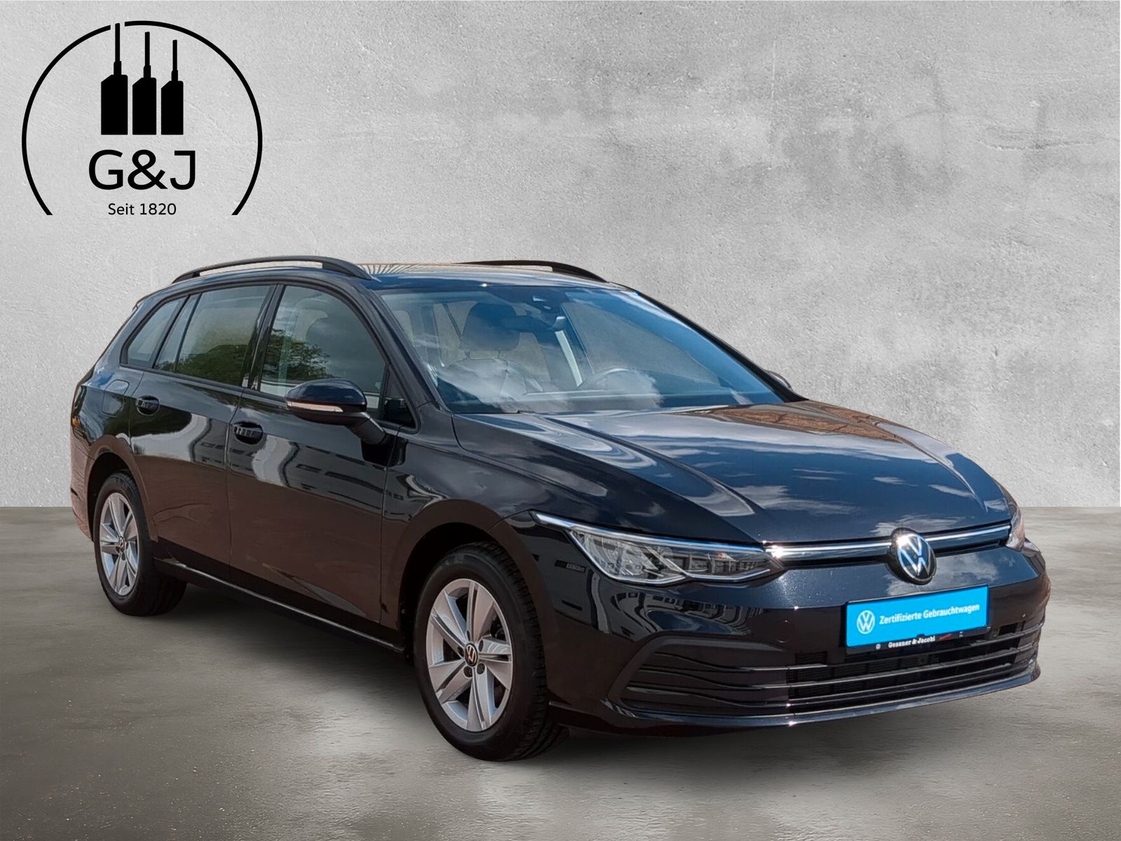Fahrzeugabbildung Volkswagen Golf Variant 1.0 eTSI Life Kamera ACC SHZ AppCon