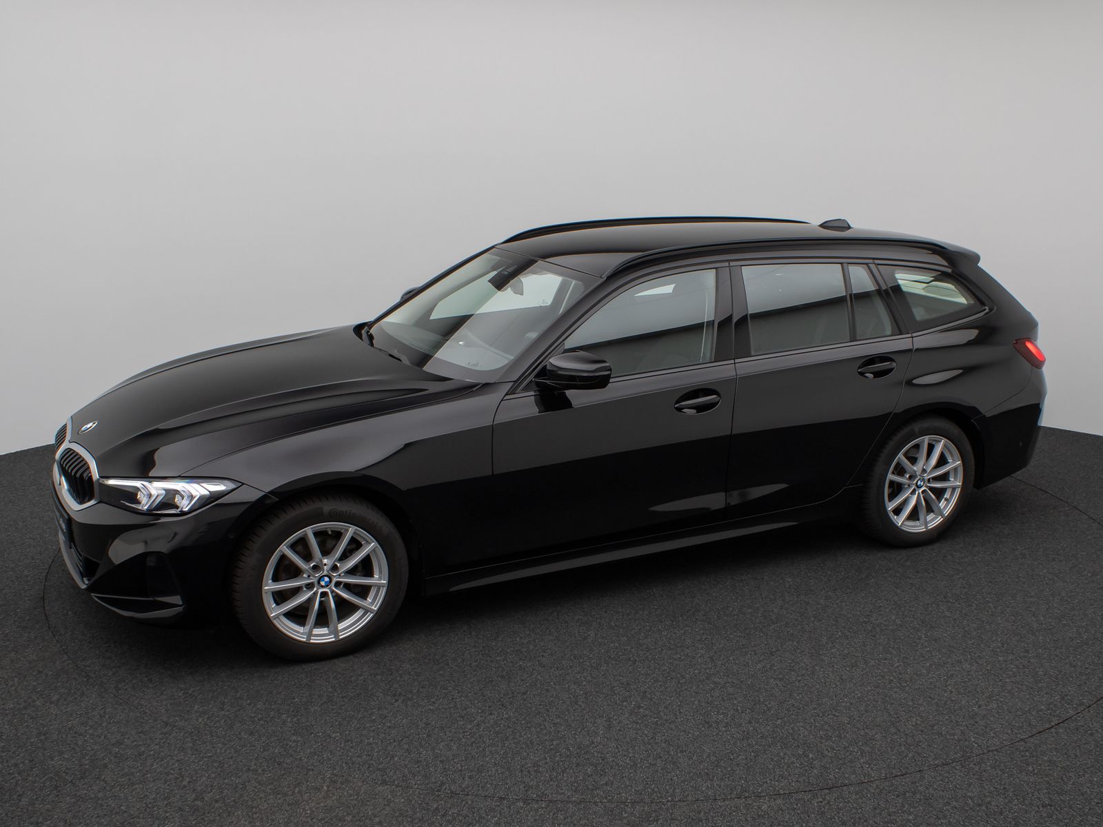 Fahrzeugabbildung BMW 318i Kamera DAB Sportlenkrad CockPit+ Alarm LED