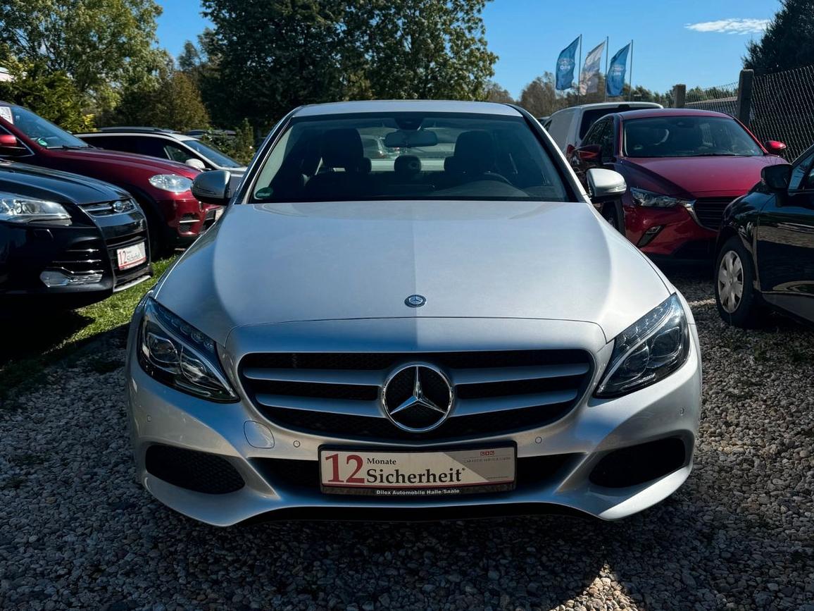 Mercedes-Benz C 180 Lim.*Xenon*SHZ*Garantie*TÜV+Service Neu*
