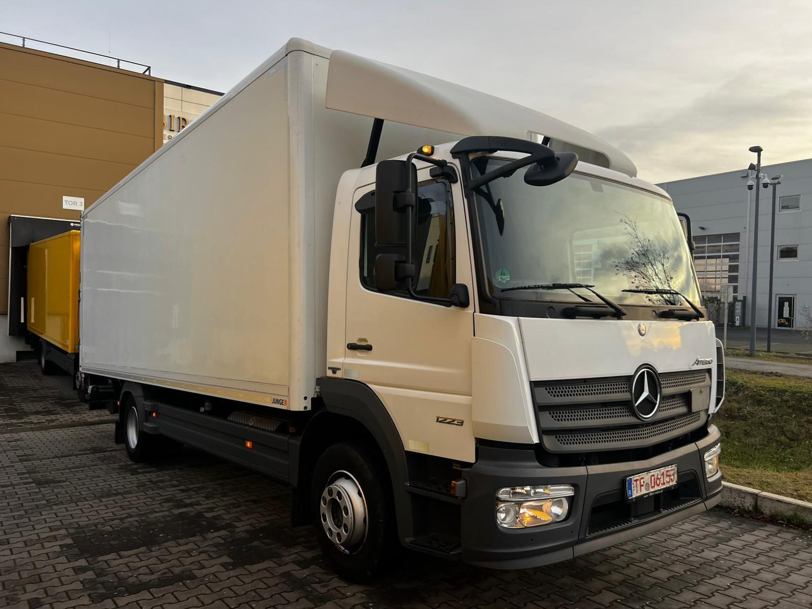 Mercedes-Benz Atego  1223 L
