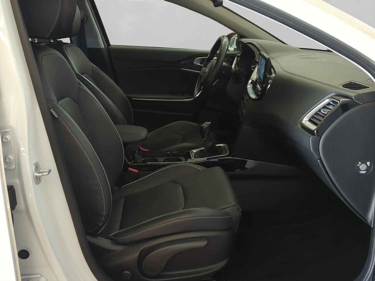 Kia XCEED 1.4T PLATINUM PANO-DACH+LEDER+NAVI+KAMERA+