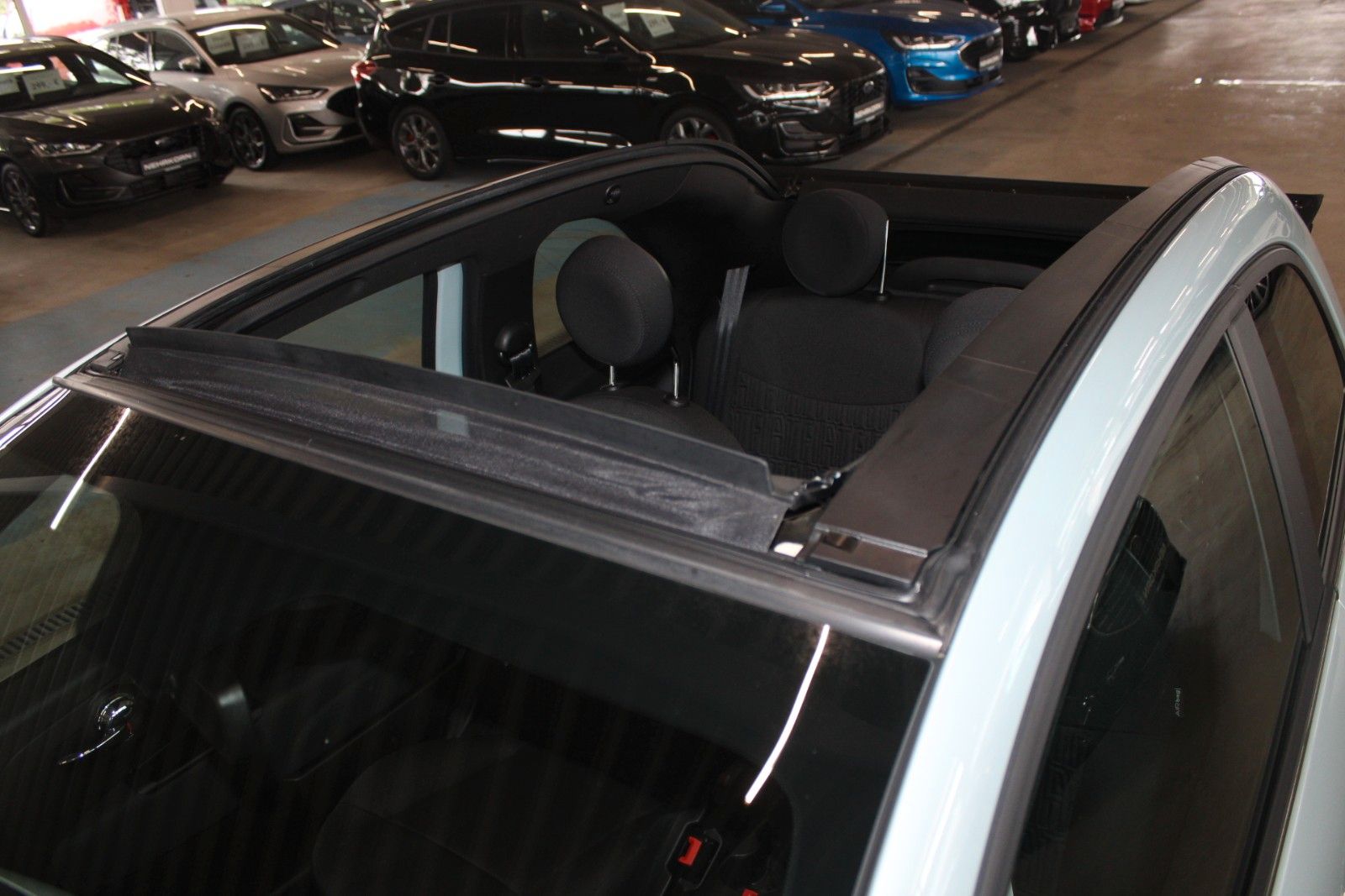 Fahrzeugabbildung Fiat 500C CABRIO Hybrid DOLCEVITA DAB PDC APP LINK