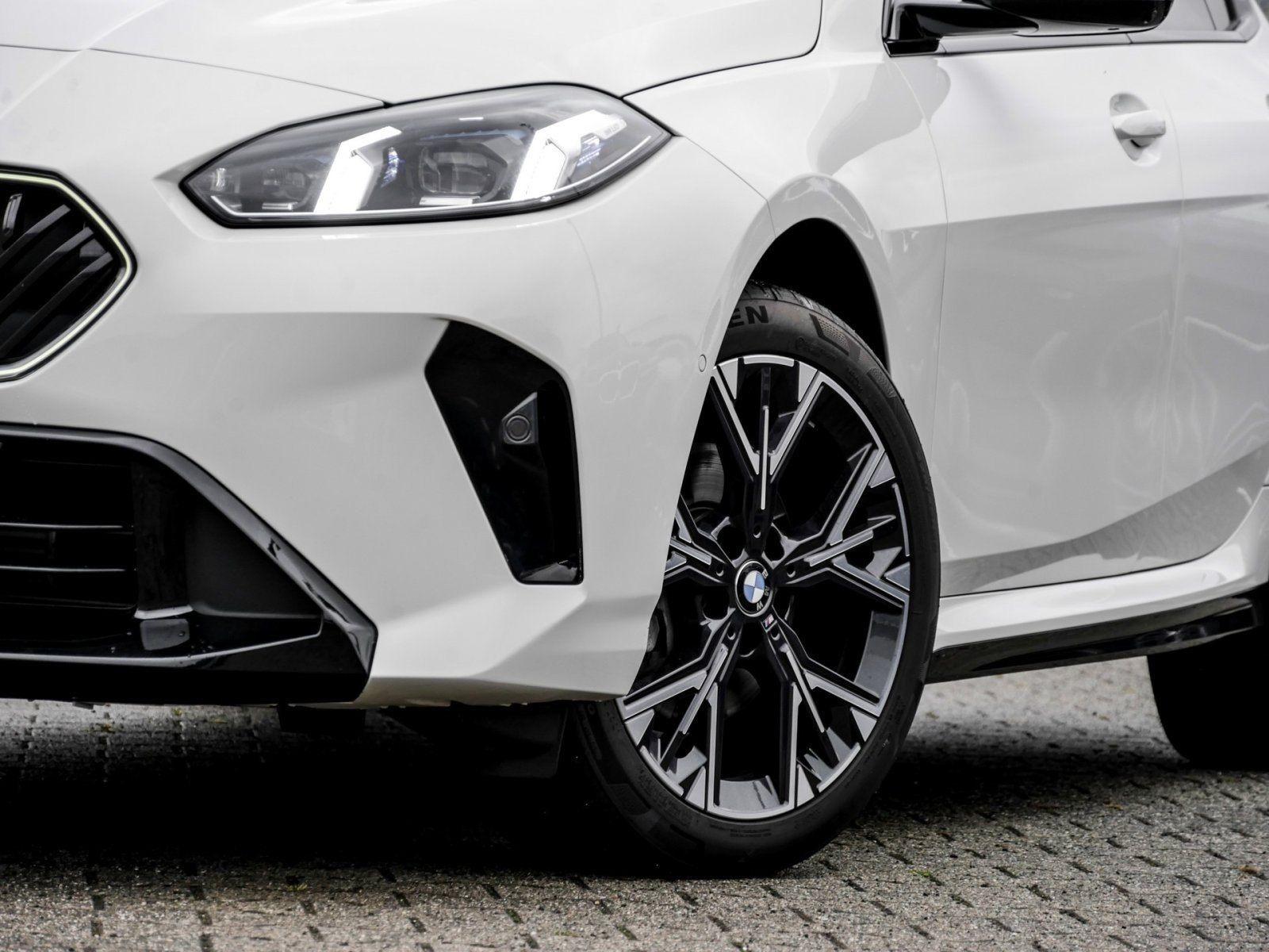 BMW 220 Gran Coupé - Bild 5