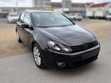 Volkswagen Golf 2.0 TDI MATCH - Volkswagen Golf: Match TDI