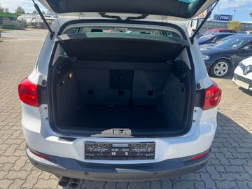 Volkswagen Tiguan - 10