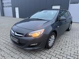 Opel Astra J Sports Tourer Edition - Opel Astra mit Diesel-Antrieb: Kombi, Automatik