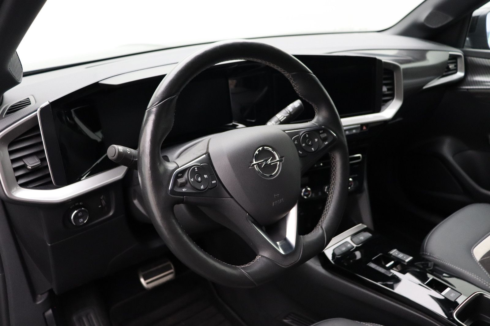 Fahrzeugabbildung Opel Mokka e Ultimate LED/RK/ACC/SH/AppleCP