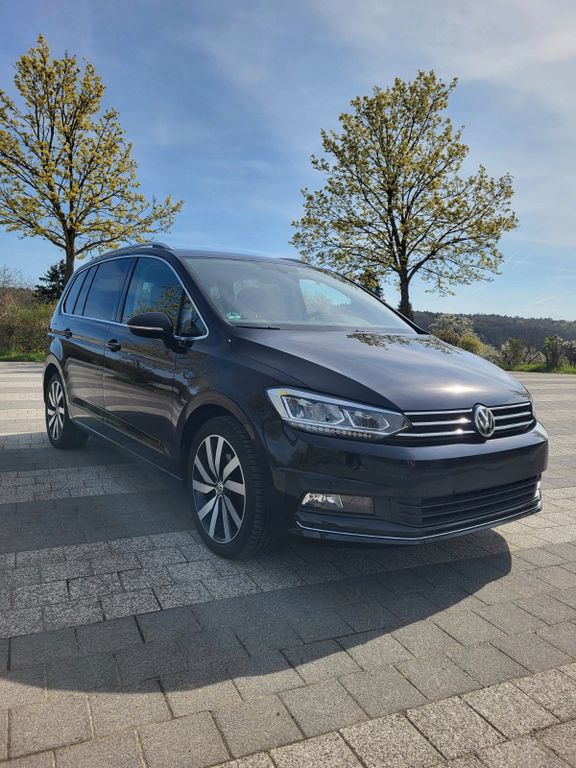 Image of Volkswagen Touran
