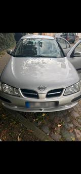 Nissan Almera - gebrauchte Nissan Almera aus dem Jahr 2000