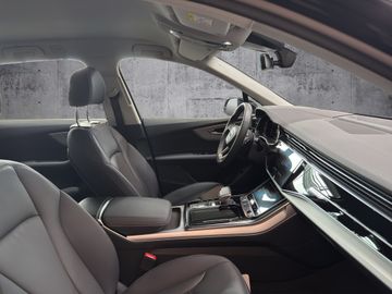 Audi Q7 - 9