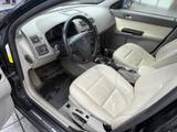 Volvo V50 2.0 D Summum, Standheizung, Leder, Bi-Xenon - Volvo V50 mit Diesel-Antrieb: 2.0